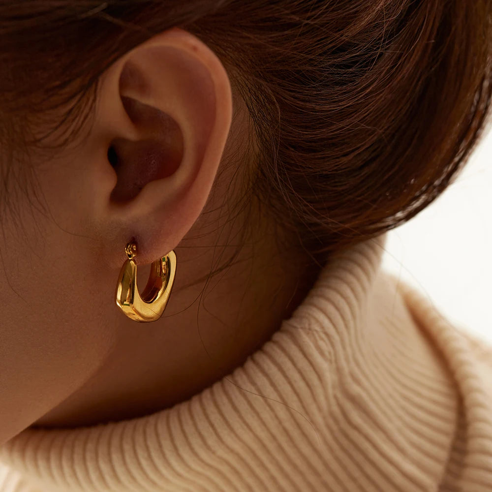 Golden Waterdrop Hoop Earrings