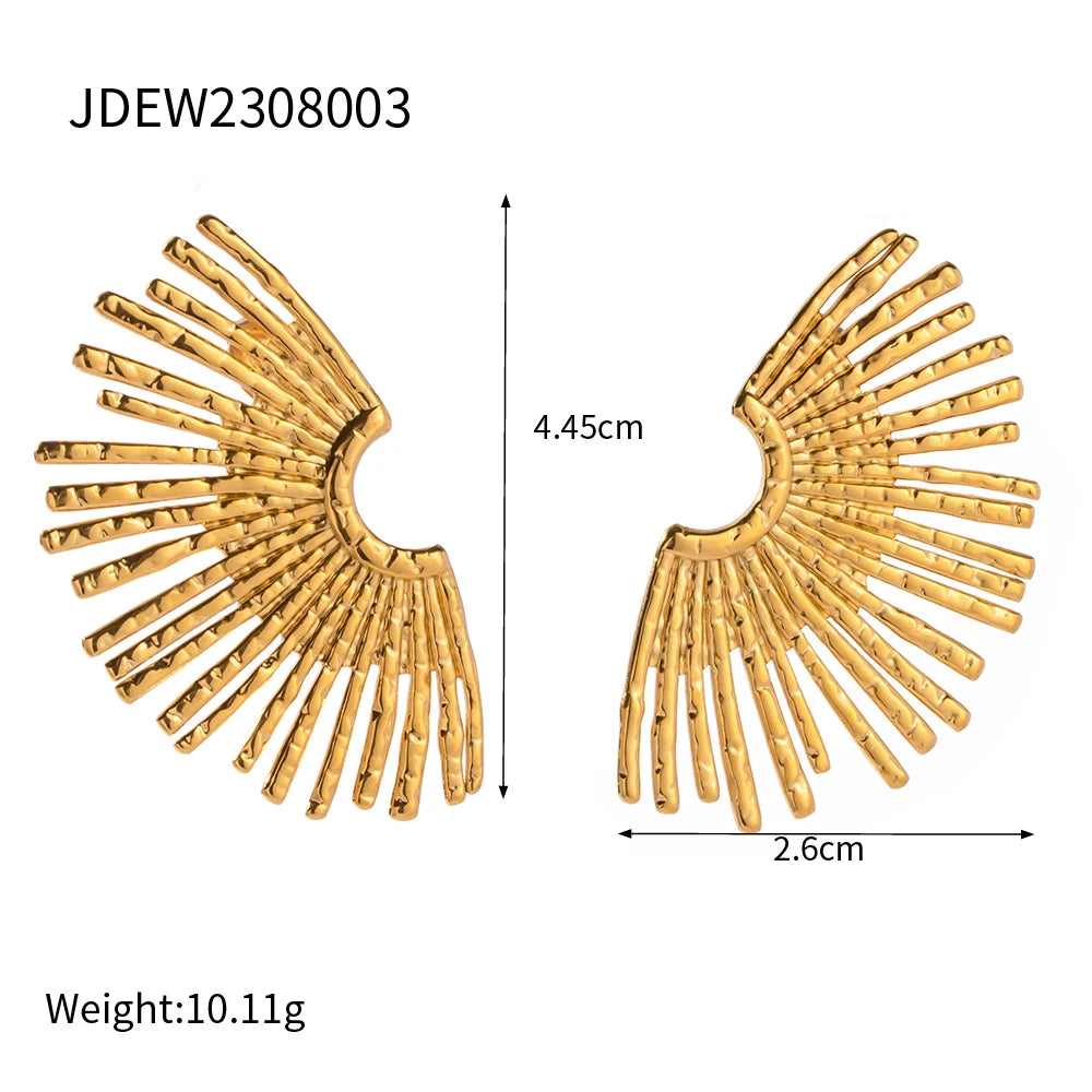 Elegant Gold Arc Stud Earrings