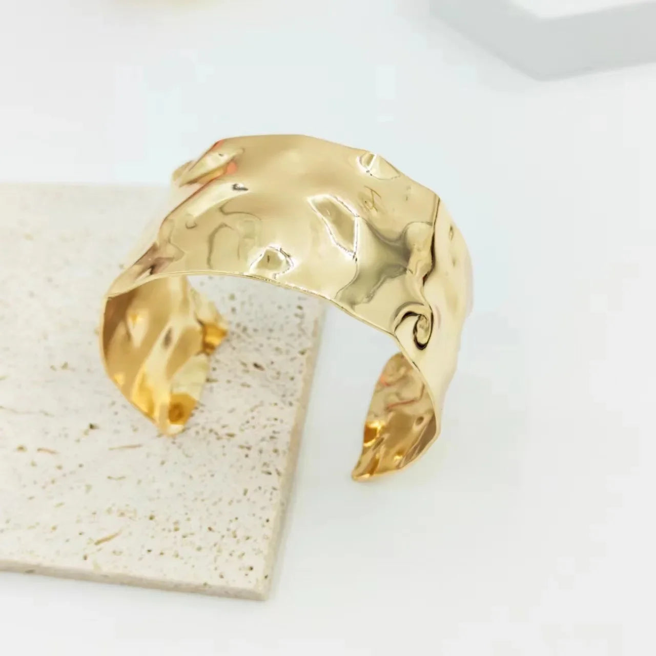 Razan's Gold Cuff Bracelates